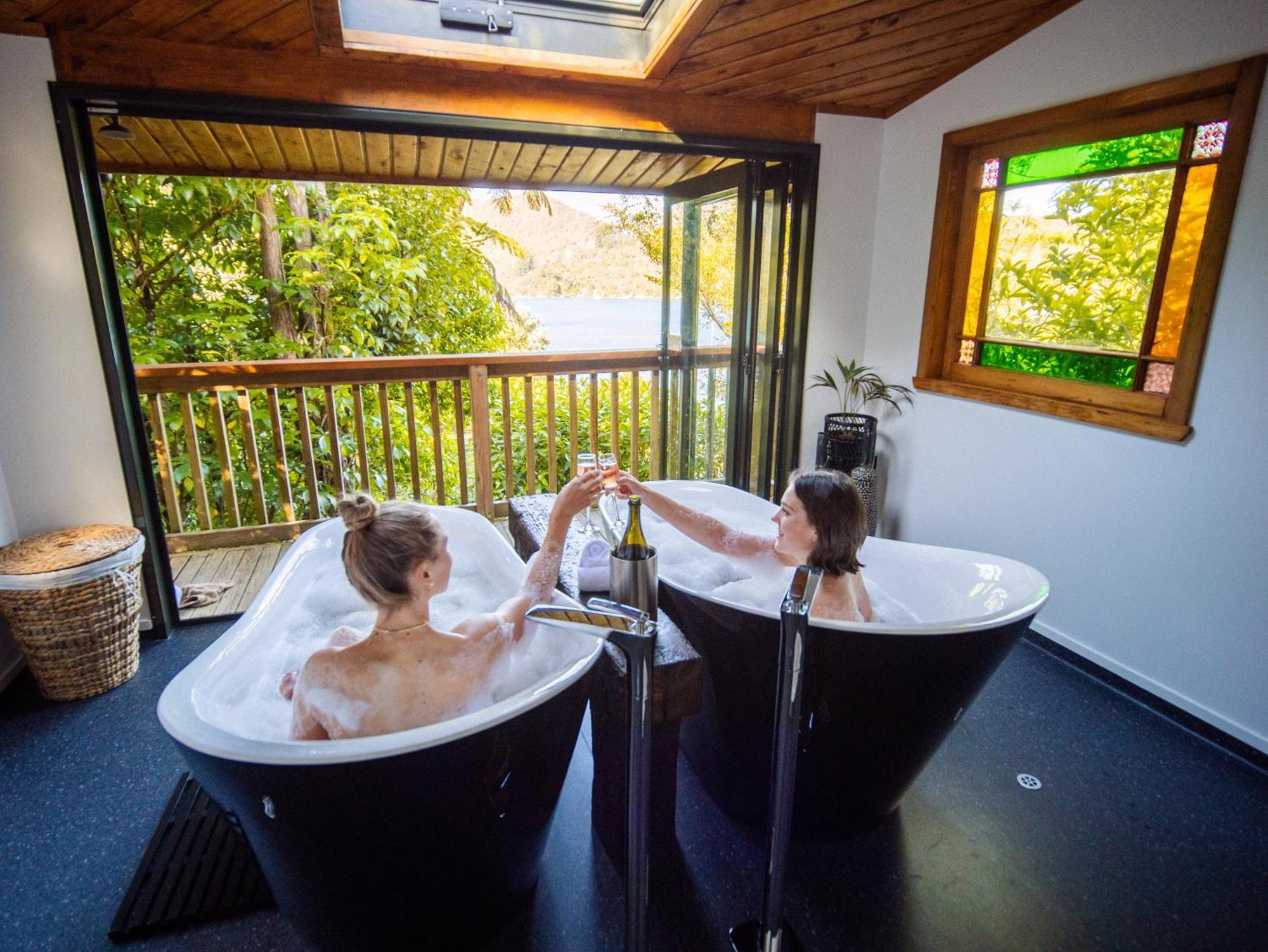 Lochmara Lodge - 20Mins By Boat From Picton Lochmara Bay Exterior photo